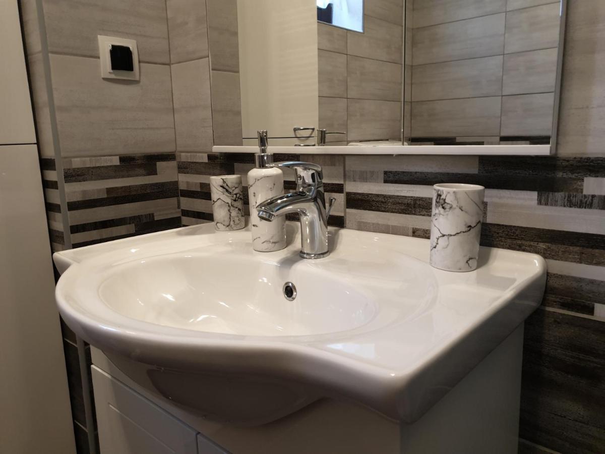 Apartment Liso Селище Дрезницко Екстериор снимка